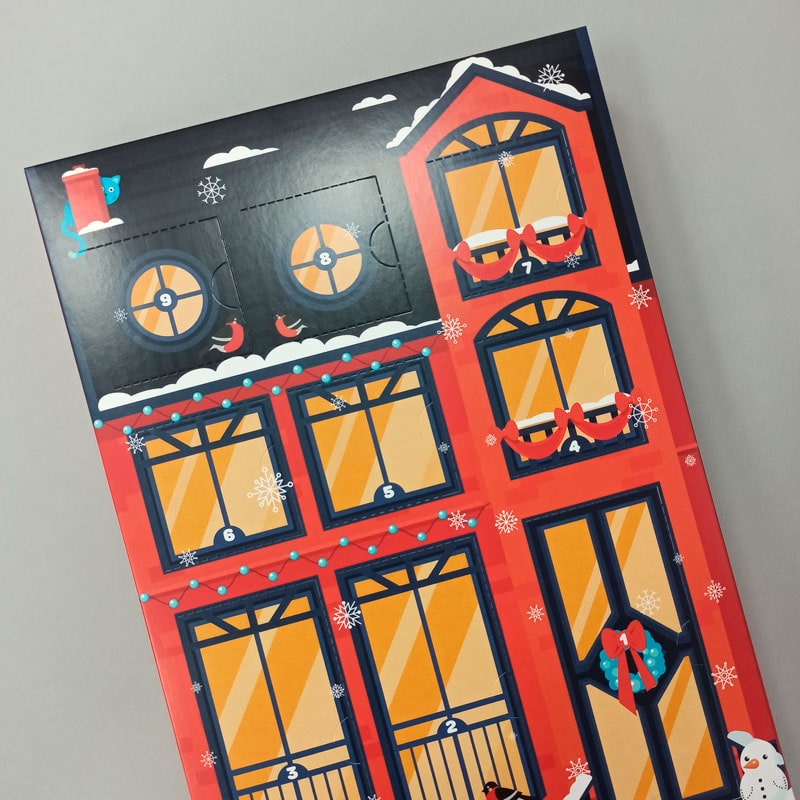 Изготовление календарей с окошками с логотипом в Москве на заказ.  Типография А2